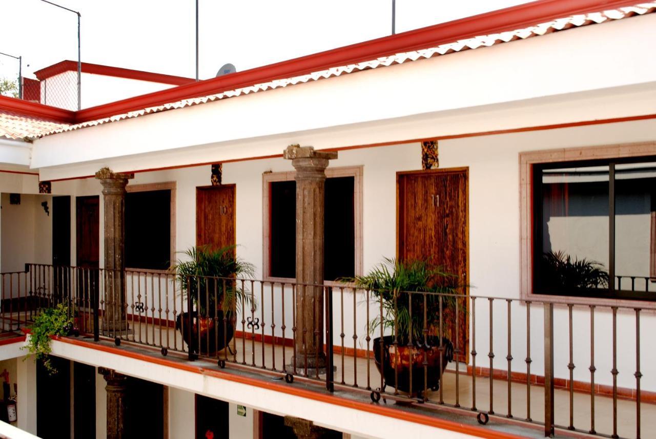 Hotel Maya 2012 อมาคูแซก ภายนอก รูปภาพ