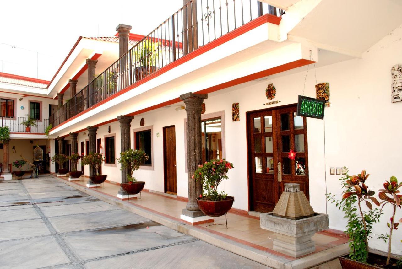 Hotel Maya 2012 อมาคูแซก ภายนอก รูปภาพ
